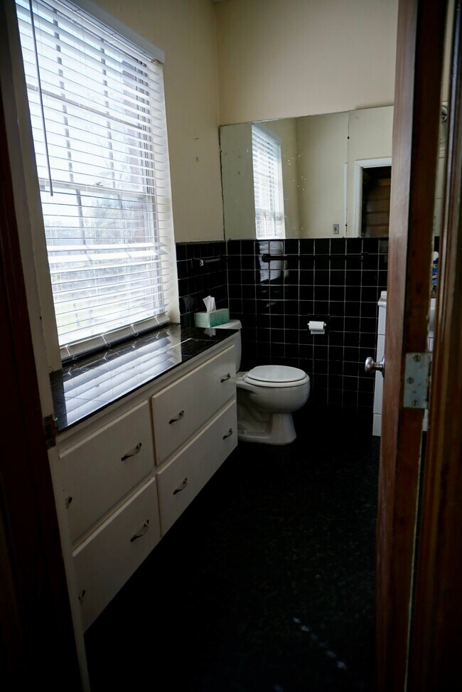 Foto del edificio - State Street Apartments