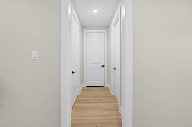 Building Photo - 2610 Piemonte Ave