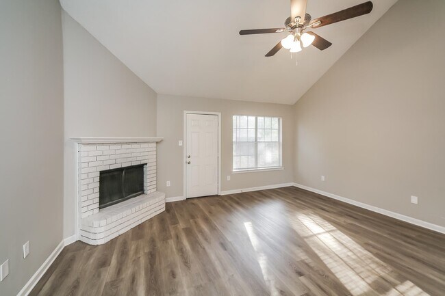 Foto del edificio - 5918 Port Harbor Dr