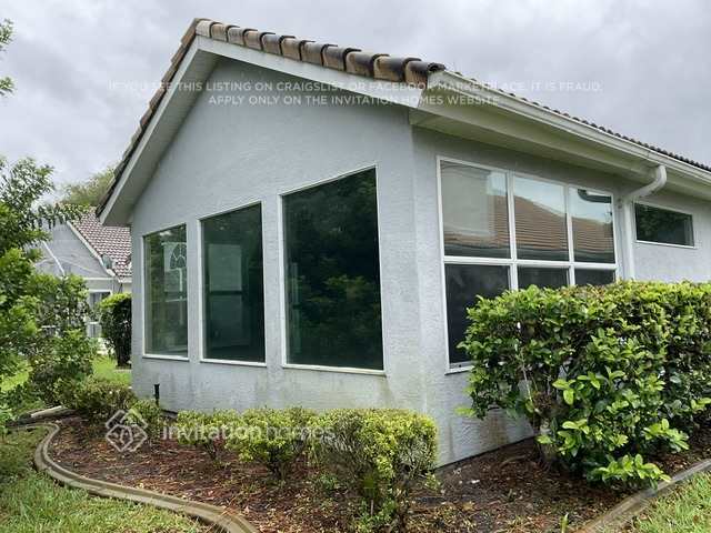 Building Photo - 441 Long Cove Rd