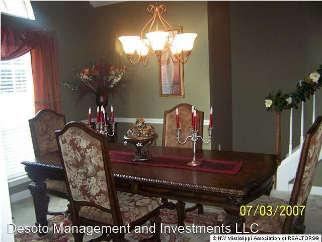 Foto del edificio - 5 br, 2.5 bath House - 8855 Youngblood
