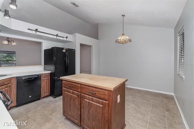Building Photo - 4 br, 2 bath House - 933 Southridge Trl