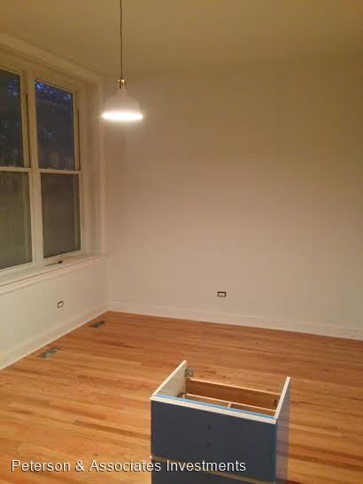 Foto del edificio - 3 br, 3.5 bath Apartment - 1243 N. Greenview