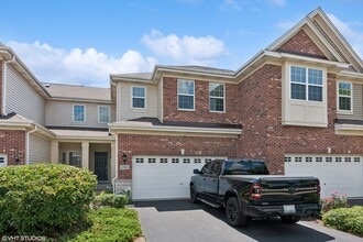 Building Photo - 2814 Henley Ln