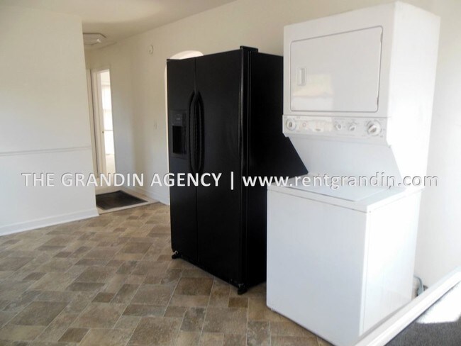 Foto del edificio - 1646 Padbury Ave