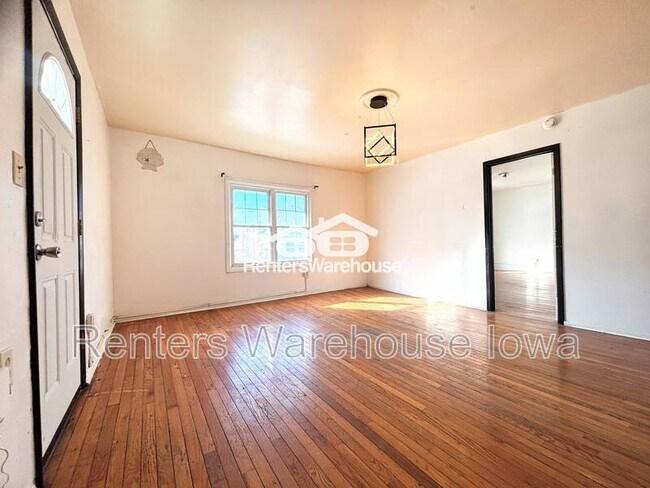 Building Photo - 1171 21st St