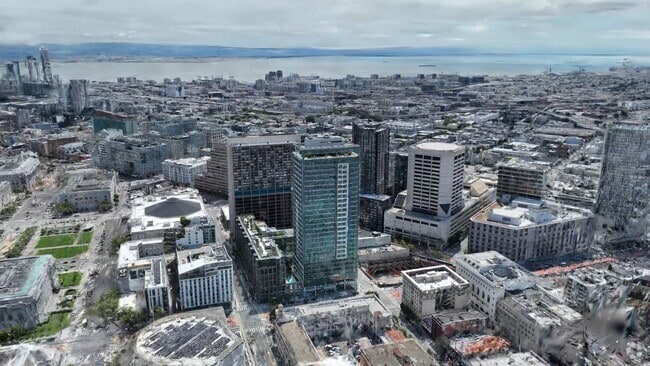  - 100 Van Ness