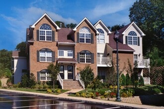 Building Photo - 50 Pinnacle Dr