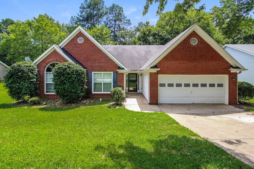 Primary Photo - 5729 Lakeview Cir