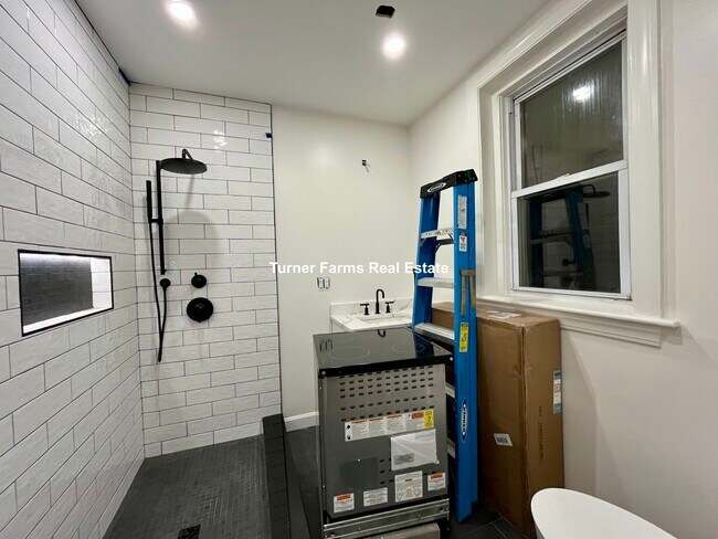 Foto del edificio - 211 Park Dr