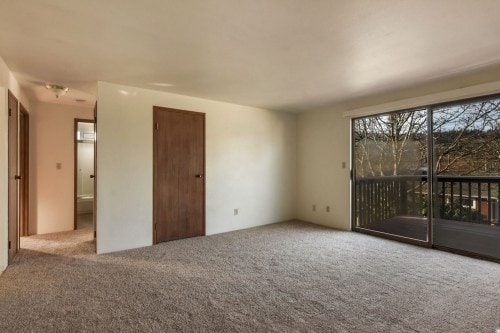 Building Photo - 265 E Sunset Way