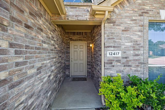 Foto del edificio - 12417 Arbor Lake Rd