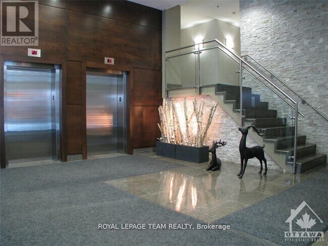 Photo du bâtiment - 238 Besserer St