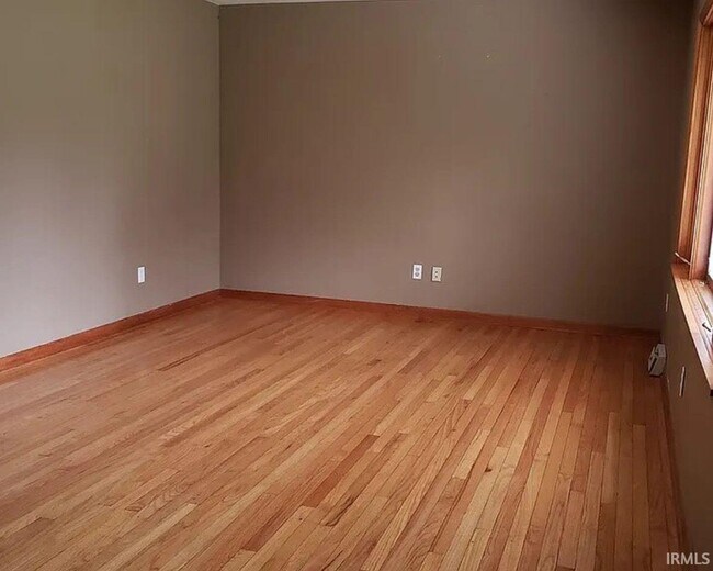 Foto del edificio - 117 N Hillsdale Dr