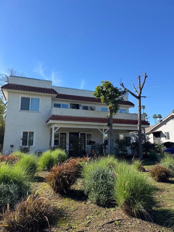 Building Photo - 101 S Cordova St