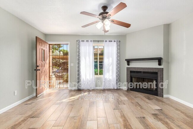 Building Photo - 4901 E Kelton Ln