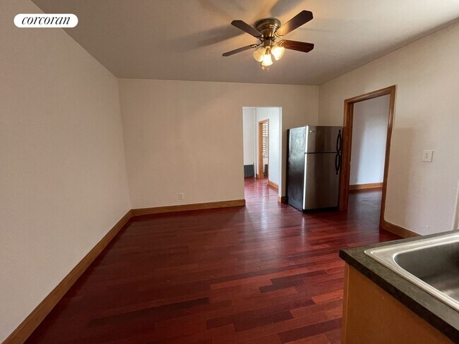 Foto del edificio - 342 St Marks Ave