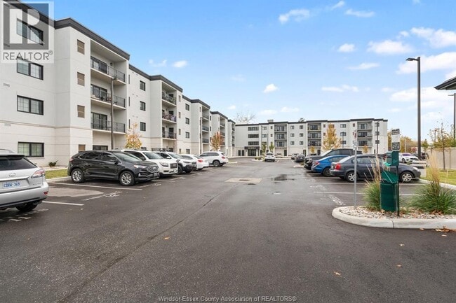 Building Photo - 3817 Howard Ave