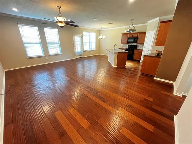 Building Photo - 129 Sierra Dr