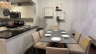 Building Photo - 7428 Byrnepark Walk