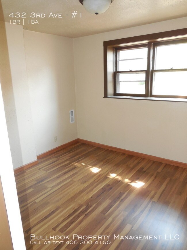 Building Photo - 1 bedroom apartment Close to downtown