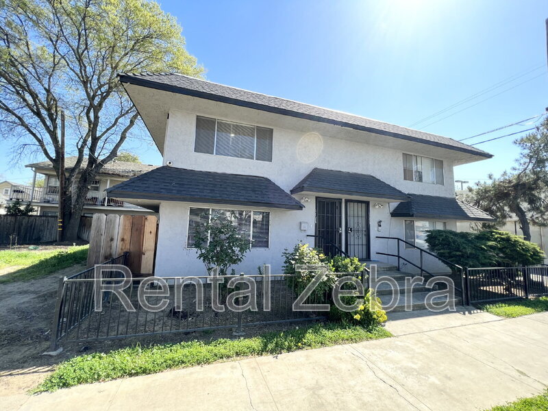 Primary Photo - 1728 I St