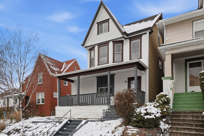 Foto del edificio - 105 Elmont St