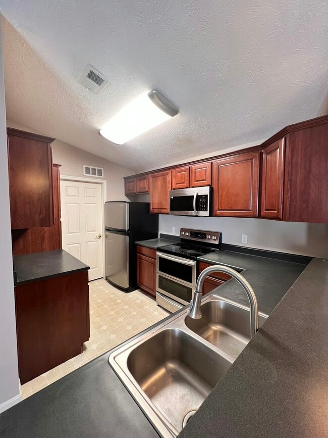 Foto del edificio - 3126 Alexander Pl