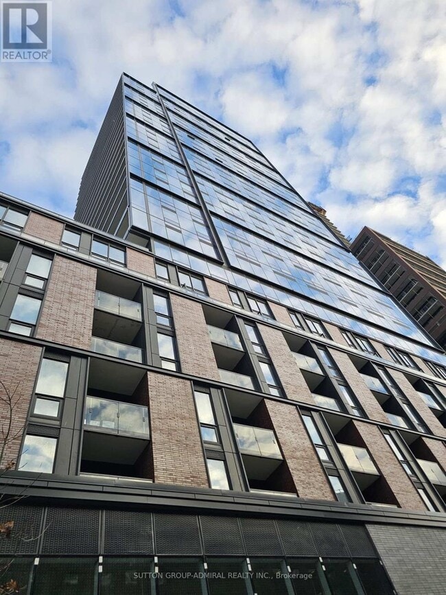 Building Photo - 35 Parliament St