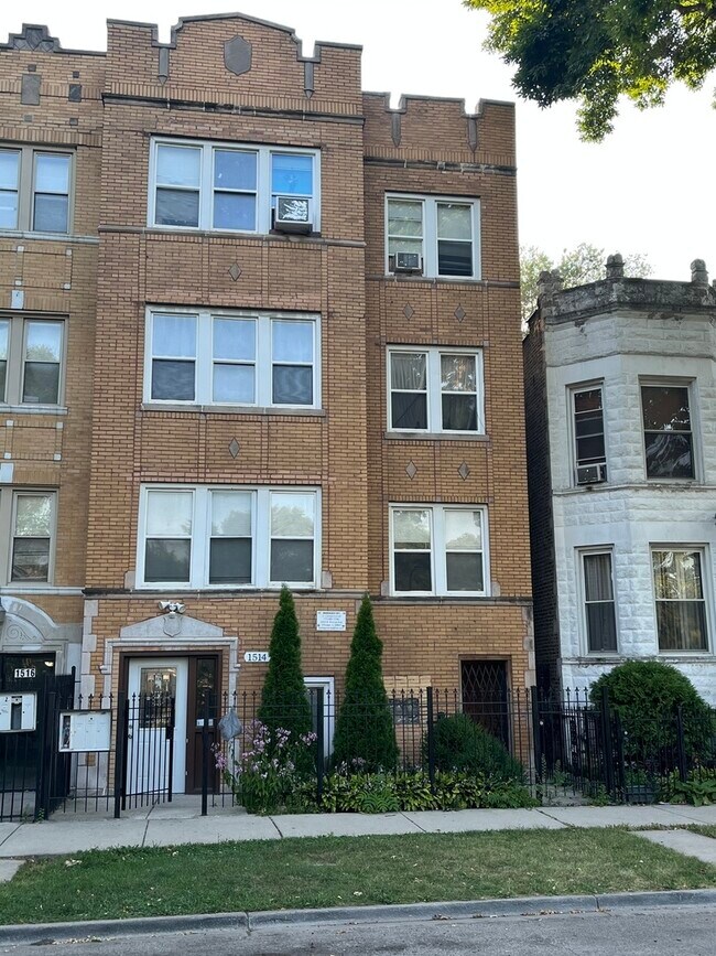 Building Photo - 1514 S Christiana Ave