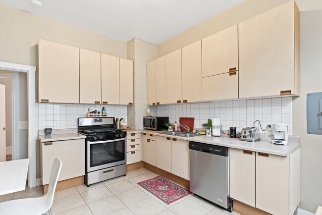 Foto del edificio - 573 Fell St
