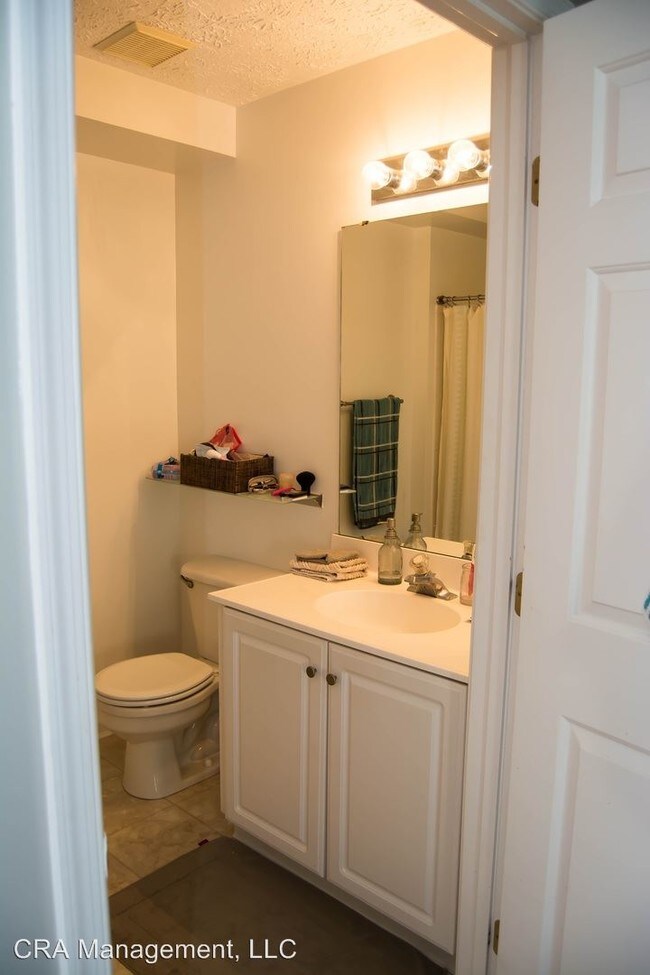 Foto del edificio - 9533 Devonwood Ct
