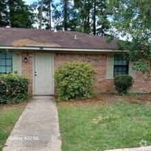 Building Photo - 1043 Sybil Dr