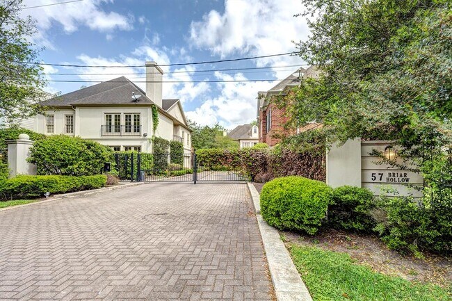 Foto del edificio - 57 Briar Hollow Ln
