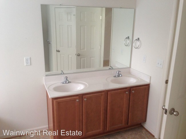 Building Photo - 3 br, 2.5 bath House - 4117 Daggerboard Drive
