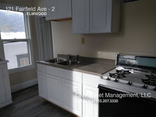 Building Photo - 121 Fairfield Ave