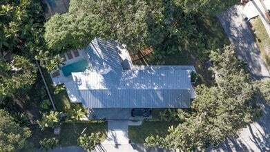 Building Photo - 6380 SW 69th St