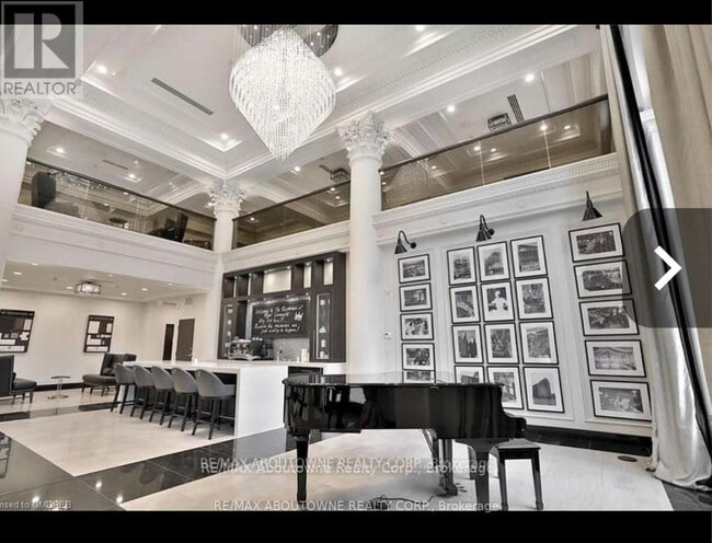 Photo du bâtiment - 118 King St E