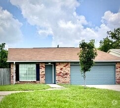 Building Photo - 13518 Townwood Dr
