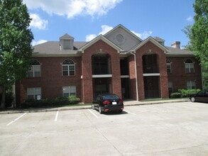 Building Photo - 4801 Lyons View Pike