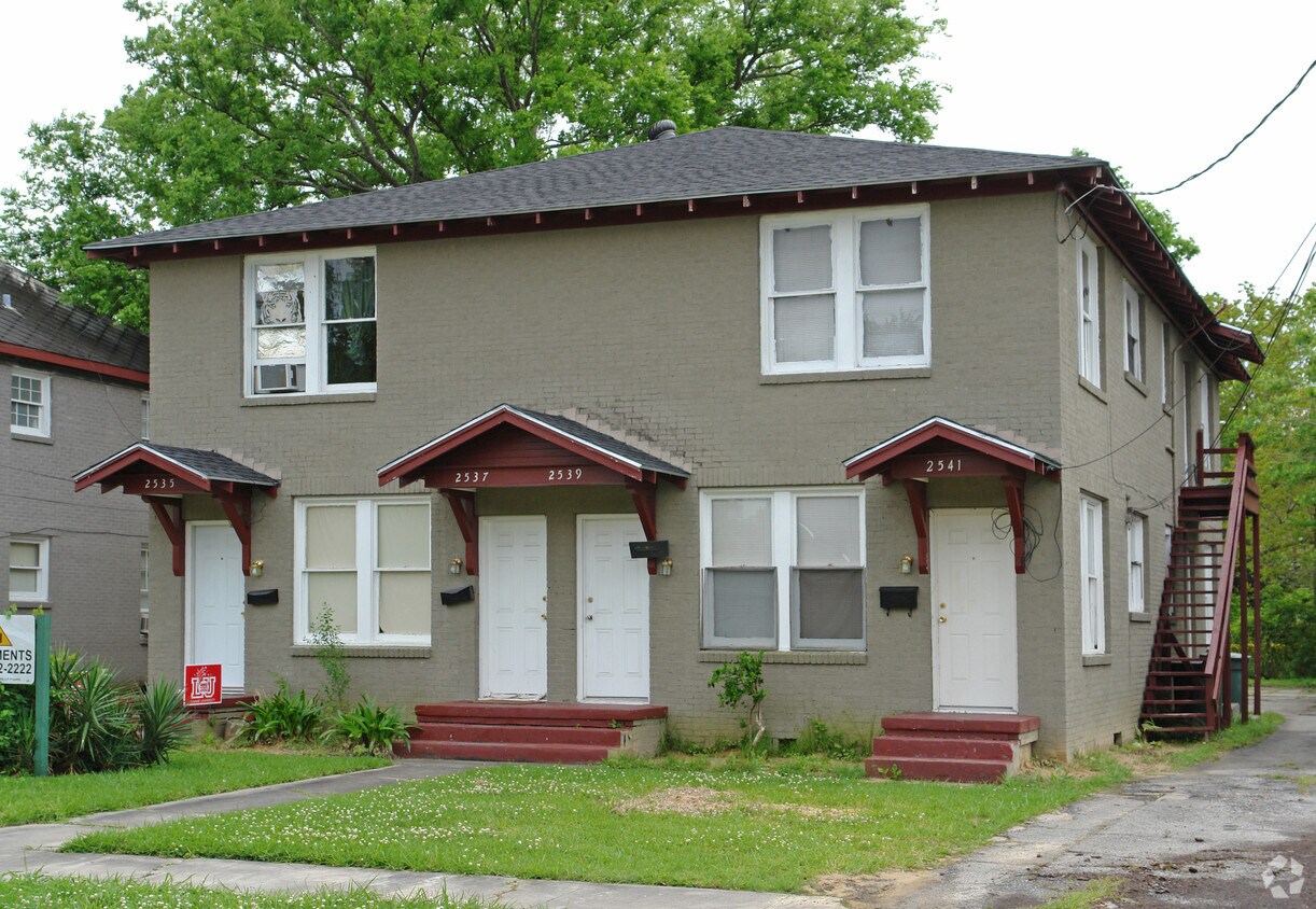 Primary Photo - 2535-2541 Broadway