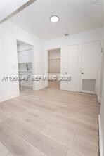 Building Photo - 111 SW 31st Ct