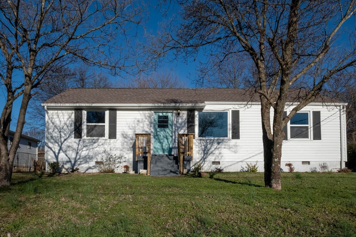 Primary Photo - 2622 Delk Ave