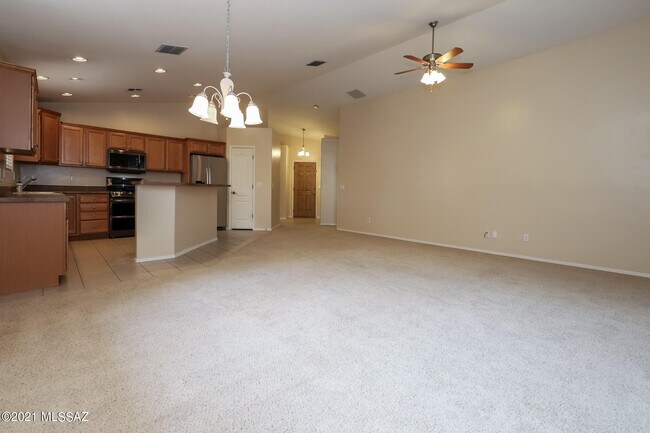 Foto del edificio - 10489 Bonpland Willow Dr