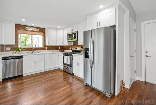 Foto del edificio - 765 3rd St
