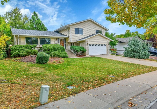 Foto del edificio - $2,750 - 4 Bed, 2.5 Bath Home in Lakewood ...