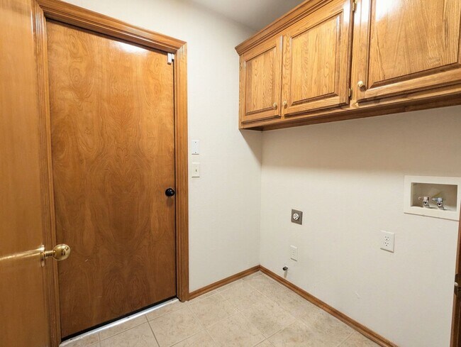 Foto del edificio - 5516 SE 81st St