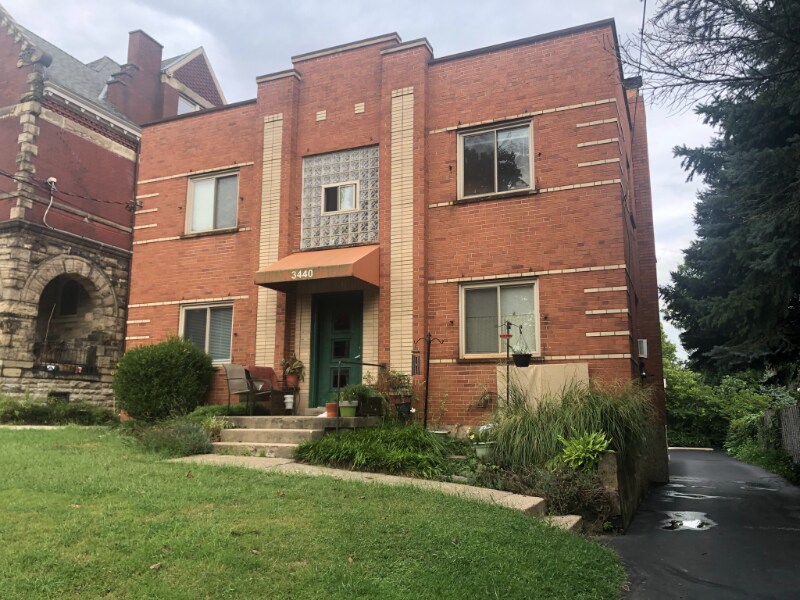 Primary Photo - 3440 Cornell Pl