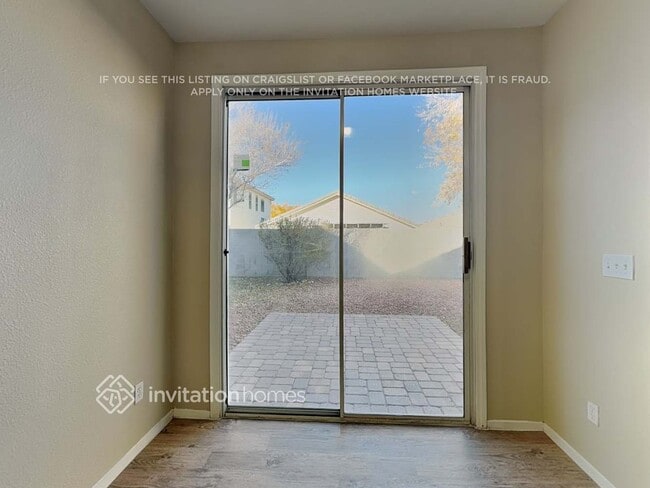 Building Photo - 8840 Crooked Shell Ave