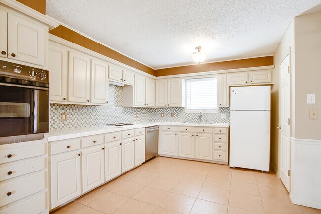 Foto del edificio - Cute 3/2/2 Recently Redone